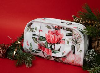 🥰Tak přiznejte se, která je vaše favoritka? Aromataška z modrotisku, divoká z pralesa nebo jemná pivoňka? Nebo dáváte...