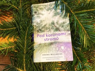 🌲🌲🌲 Máme pro vás další inhalační tyčinku z edice AROMA WELLBEING. Aromaterapeutka Anna Krutová pro vás připravila vůni s...